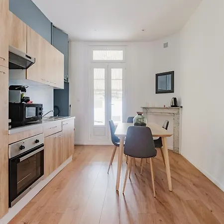 Appartement L'envol, T2 Avec Terrasse Et Gare A 1min *
